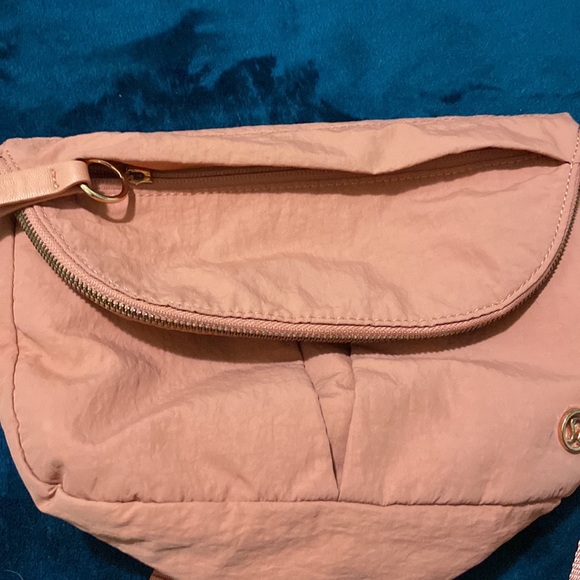 SOLD Lululemon All night festival bag - Picture 11 of 11